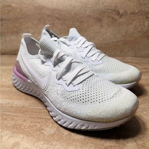 Nike Epic React Flyknit 2 Women's Size 8.5 Running Shoes White Pink Foam Defect